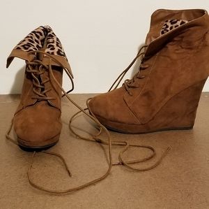 Qupid Brown Suede Wedge Booties.